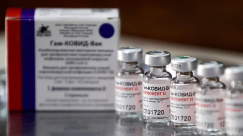 vacuna sputnik v demanda .jpg