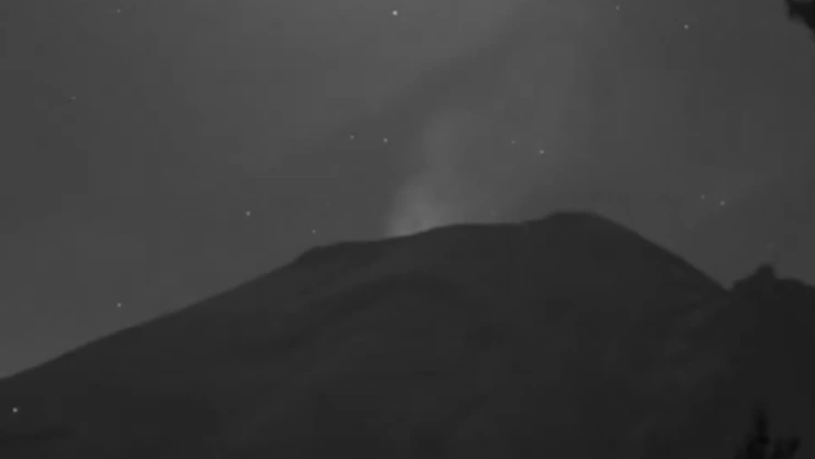 luz volcán popocatépetl
