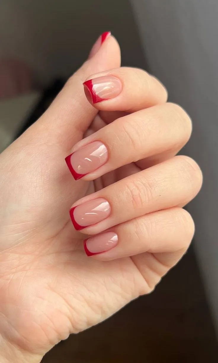 13 diseños de uñas rojas sencillas, pero elegantes: para natación, gym, pádel o atletismo
