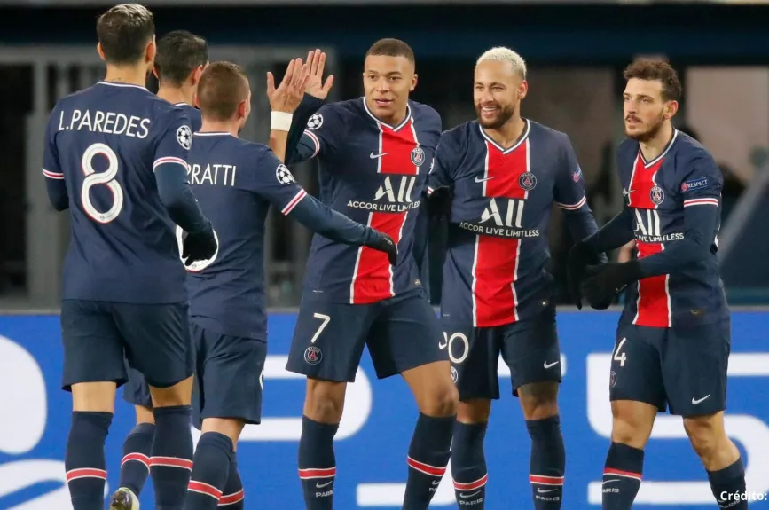 15 Clasificados Octavos de Final Champions League 2020-2021.jpg
