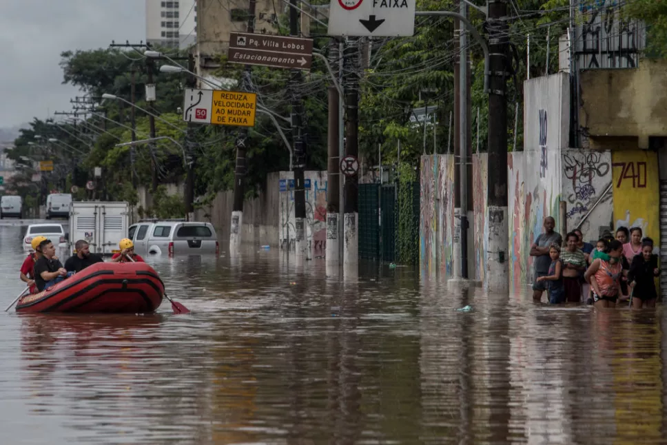 Heavy Rains Bring Chaos and Flooding to Sao Paulo