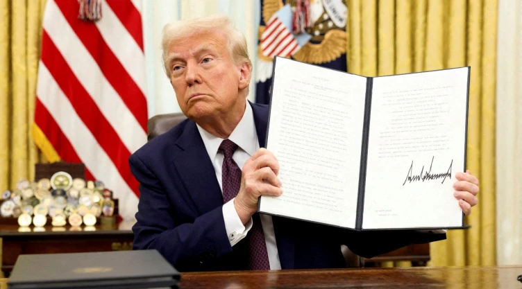 donald-trump-firma-orden-ejecutiva