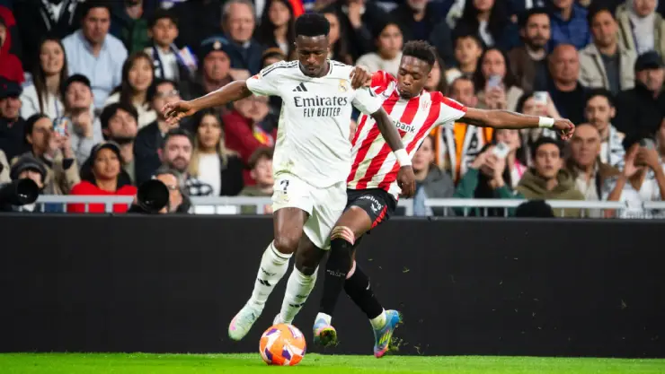 Real Madrid continúa en la pelea por La Liga