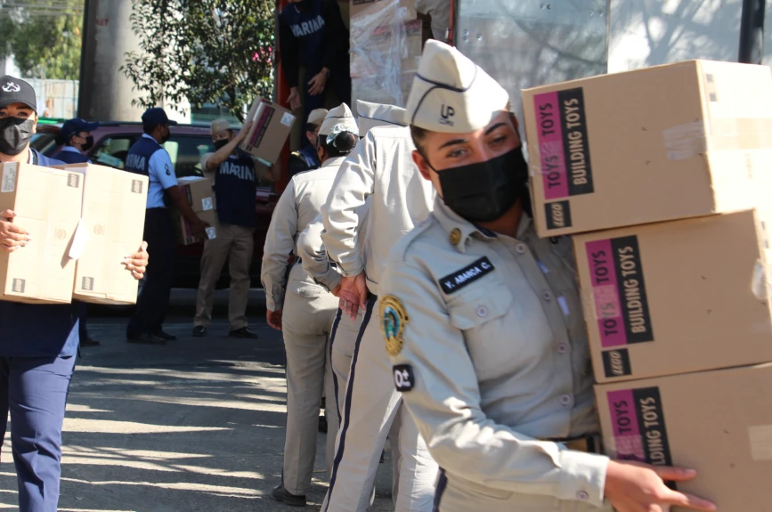 ¡Agradecemos a estos héroes que siguen sumándose con la causa del Juguetón Azteca! ¡Gracias, SSC, CDMX!