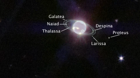 NASA Lunas de Neptuno