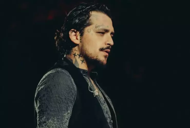 Fuerte adicción que tiene Christian Nodal