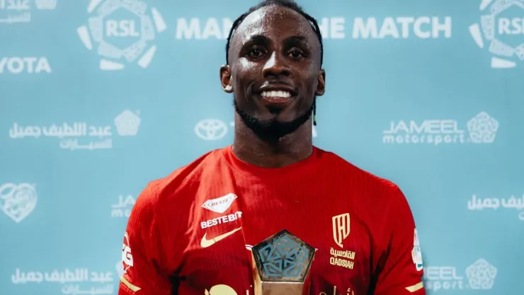 al-qadisiya-vs-al-ettifaq-donde-ver-vivo-julian-quiñones.jpg
