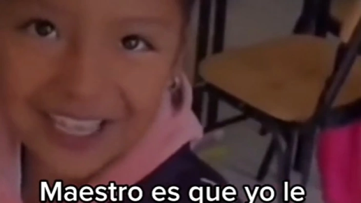 VIDEO: Se equivoca y lleva gallina a salón de clases ¡Qué ternura! 
