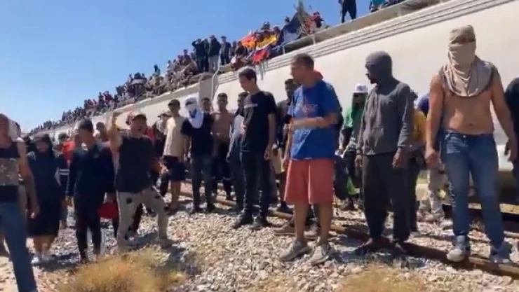 ferromex-suspende-movimiento-60-trenes-de-carga-rutas-al-norte-arribo-masivo-de-migrantes