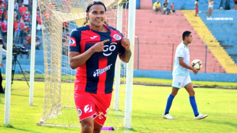 Este sería el nuevo equipo del Gullit Peña