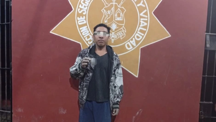 Sucedió en Motul: Caminaba por las calles y huye al ver a la policía; esto fue lo que le encontraron