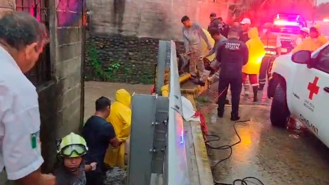 Rescatan a mujer que fue arrastrada por un río en Tapachula tras las fuertes lluvias