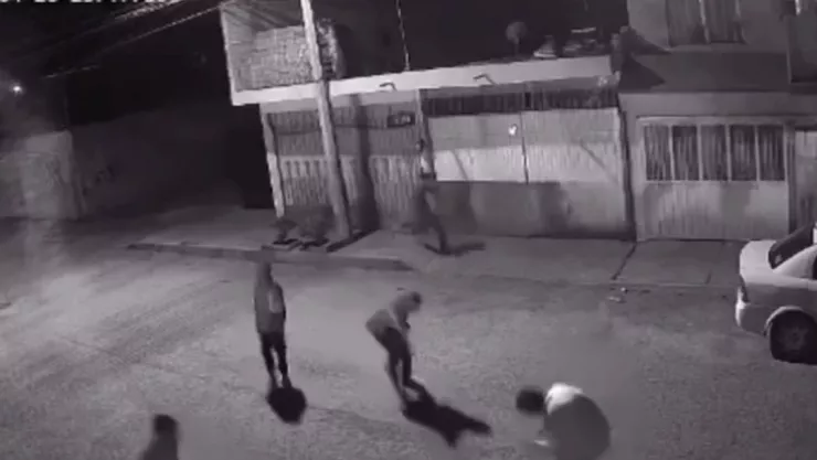 Joven recibe una pedrada en la cabeza durante una riña; se debate entre la vida y la muerte