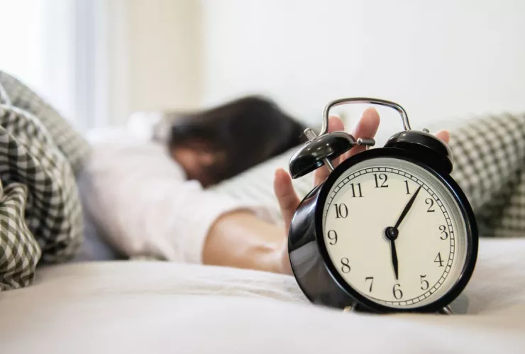 ¿Cuánto tiempo se debe dormir la siesta