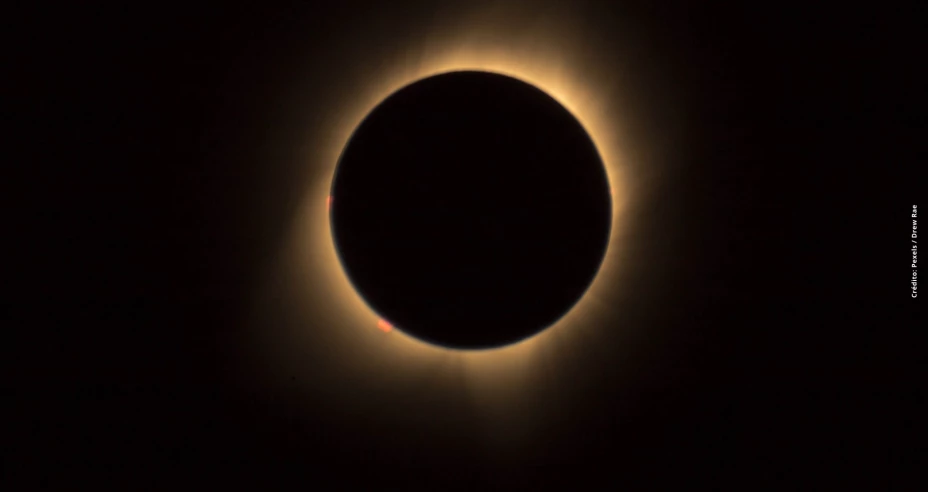 Eclipse solar en México hora exacta.jpg