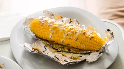 Prohíben venta de elotes para el 15 de septiembre