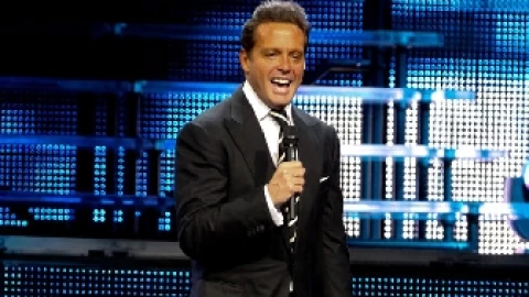 LUIS MIGUEL