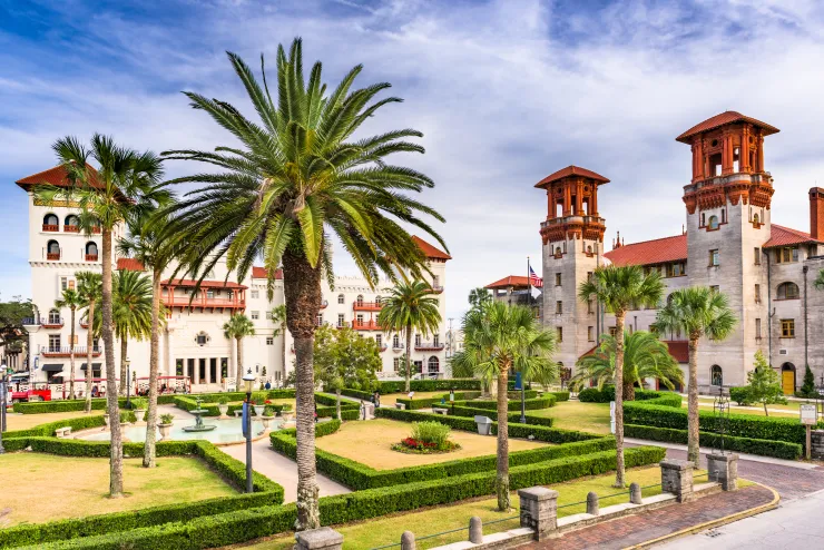 Postal de la plaza del Pueblo de Estados Unidos, en San Agustín