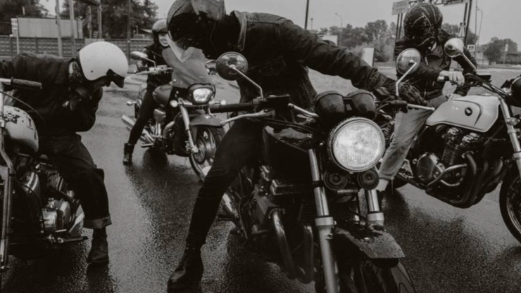 ¡De 7 mil a 30 mil pesos! Motociclistas realizan bloqueos en Hidalgo por costos excesivos de emplacamiento