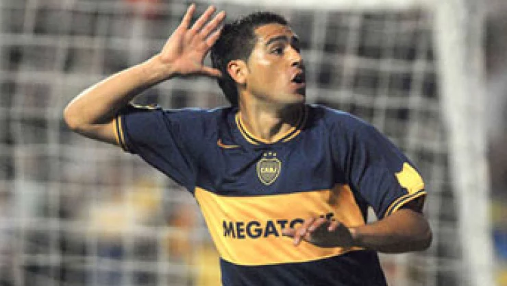 Juan Rom&aacute;n Riquelme