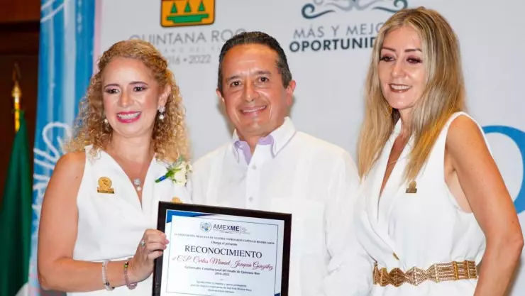 Reconocen aportación femenina al crecimiento económico de Quintana Roo