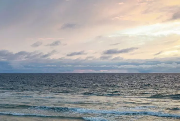 Olas altas en Playas de Tijuana