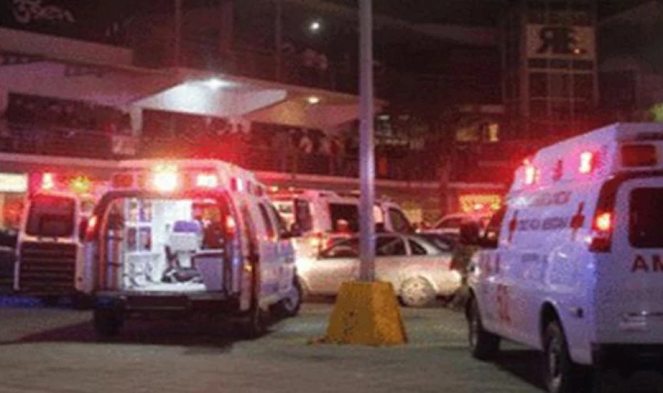 El bar ‘RE’ está ubicado sobre la Avenida Sendero en su cruce con Universidad en dicho municipio.