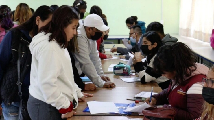 Beca-Benito-Juárez-a-quiénes-les-tocan-10-mil-pesos-y-cuándo-depositan.jpg