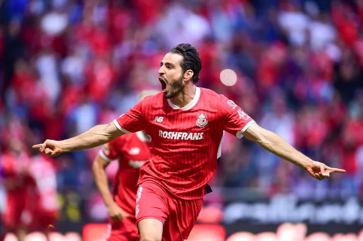 Diablos Rojos del Toluca Alexis Vega Necaxa