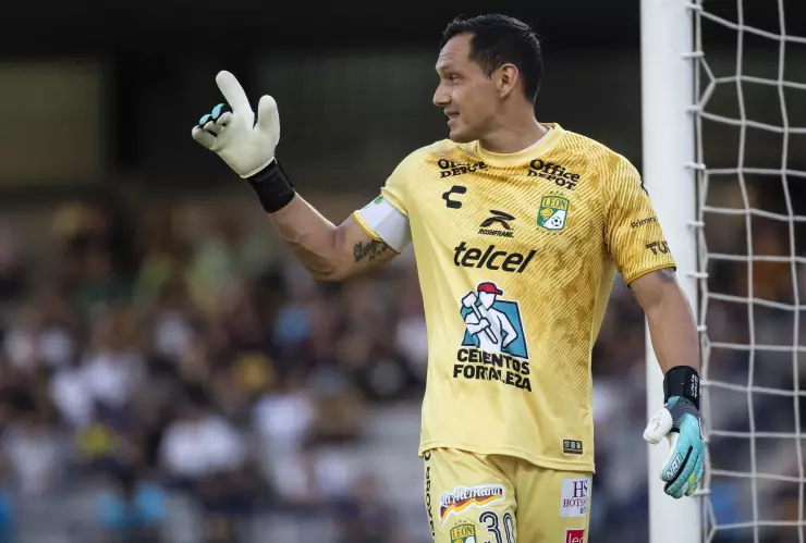 ¡Rompe el silencio! Rodolfo Cota RESPONDE a los rumores sobre su posible llegada al Club América