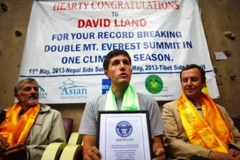 David Liaño González impuso un nuevo Récord Guinness, al subir por ambos lados en la misma excursión al Monte Everest