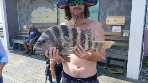 Pez con dientes humanos