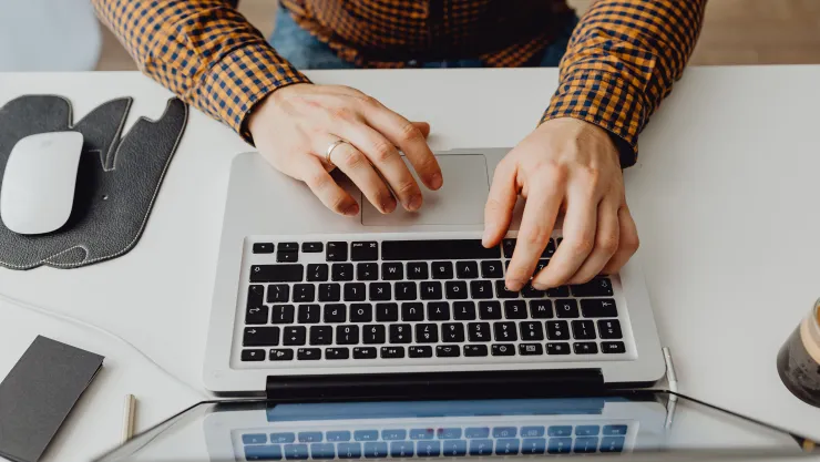 ¿La inteligencia artificial puede sustituir la terapia con un profesional?