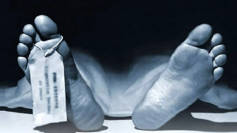 Filtran fotos del cuerpo de Jeffrey Epstein tras ser hallado muerto en su celda