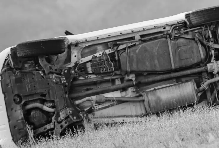 Volcadura en el Malecón del Río, León, 19 de enero de 2025, deja un hombre lesionado.png