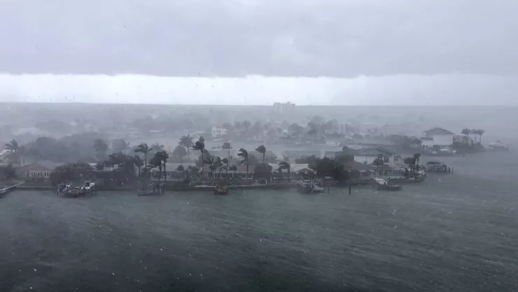 Elsa se debilitó a tormenta tropical antes de tocar Florida