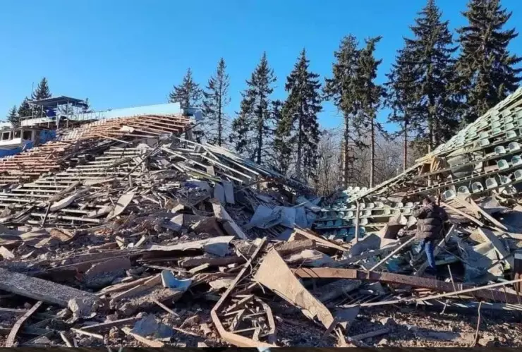 Fotos Ataque aéreo destruye Estado de Futbol en Ucrania