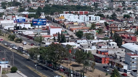 Manifestantes paralizan la Recta a Cholula este 26 de abril