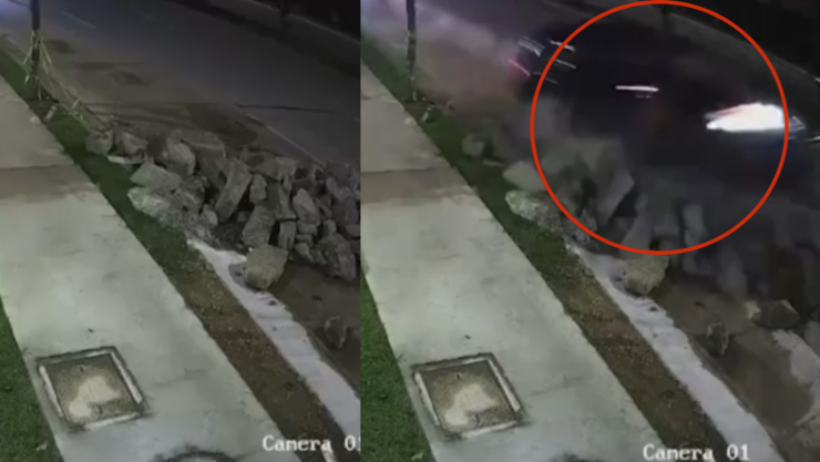 Camioneta sale volando tras chocar contra montaña de escombros en Zapopan, Jalisco