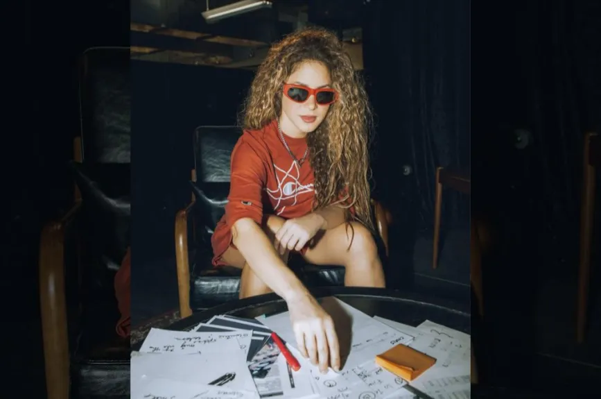 Shakira aun no sana (11).jpg