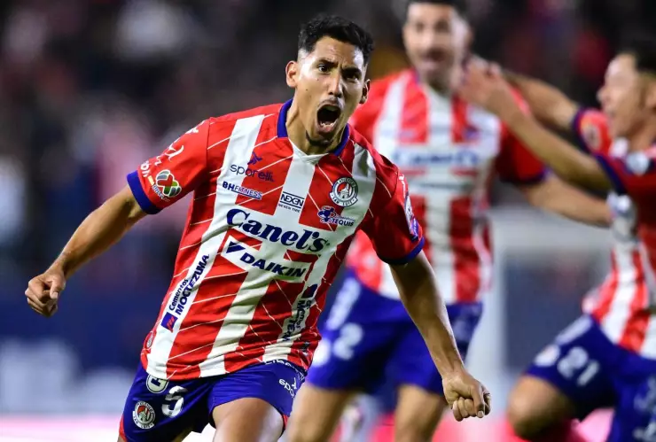 Rica Chávez refuerzo Monterrey Clausura 2025 Liga BBVA MX.