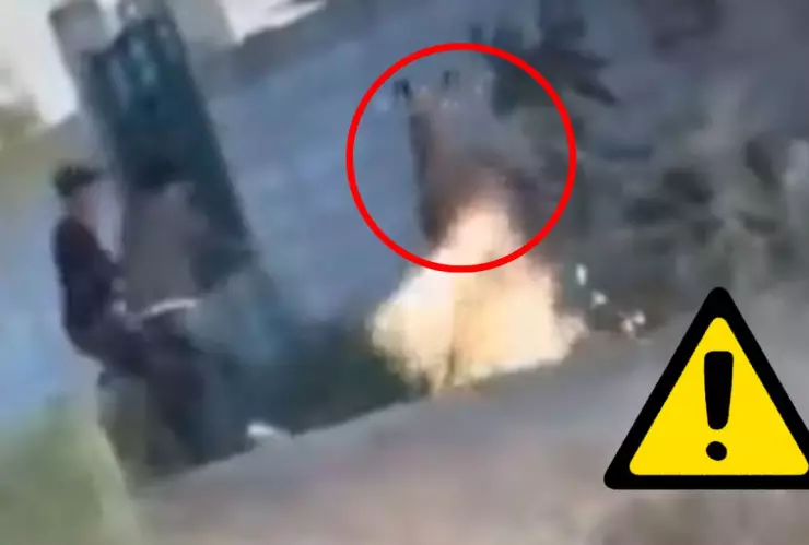 Jóvenes causan repudio tras detonar pirotecnia en un burro