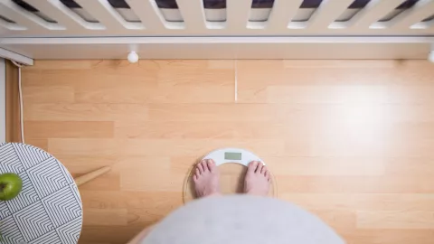 Aumento de peso por falta de sueño