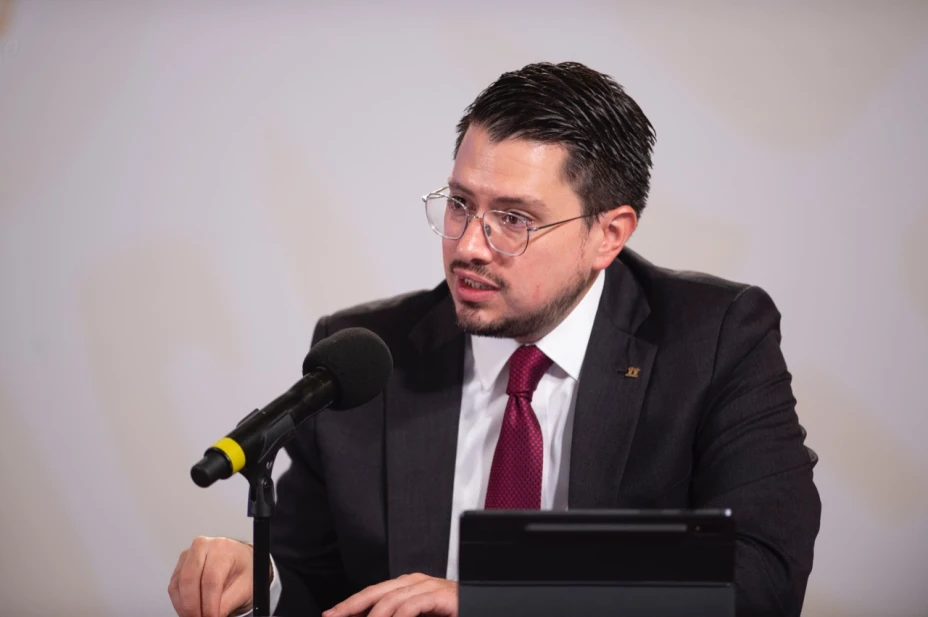 Carlos Martinez Infonavit 10 de agosto.jpg