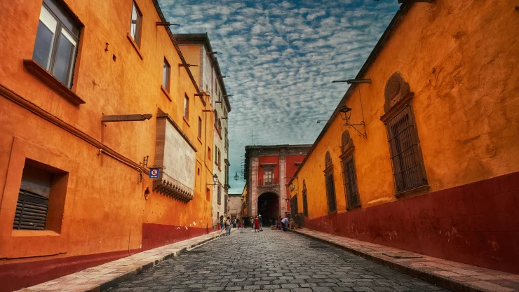 Video, Lluvias en San Miguel de Allende provocan inundaciones en plaza principal