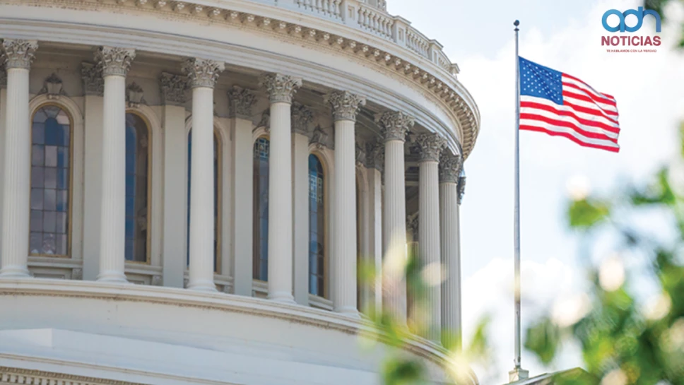 Ordenan detener la restricción de licencias de conducir para inmigrantes