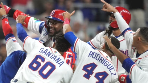 República Dominicana gana en su debut en el Clásico Mundial.png