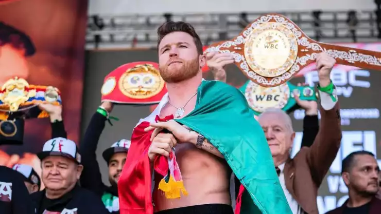 Canelo Álvarez confiesa cuánto cobraría por una pelea ante Benavidez