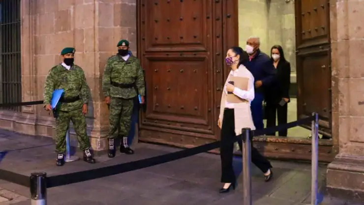 claudia sheinbaum palacio nacional.jpg