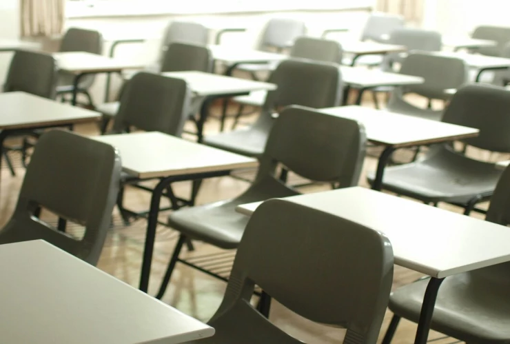 Rechazados por la preparatoria Lázaro Cárdenas: consejos para saber si una preparatoria es ‘patito’ en Tijuana